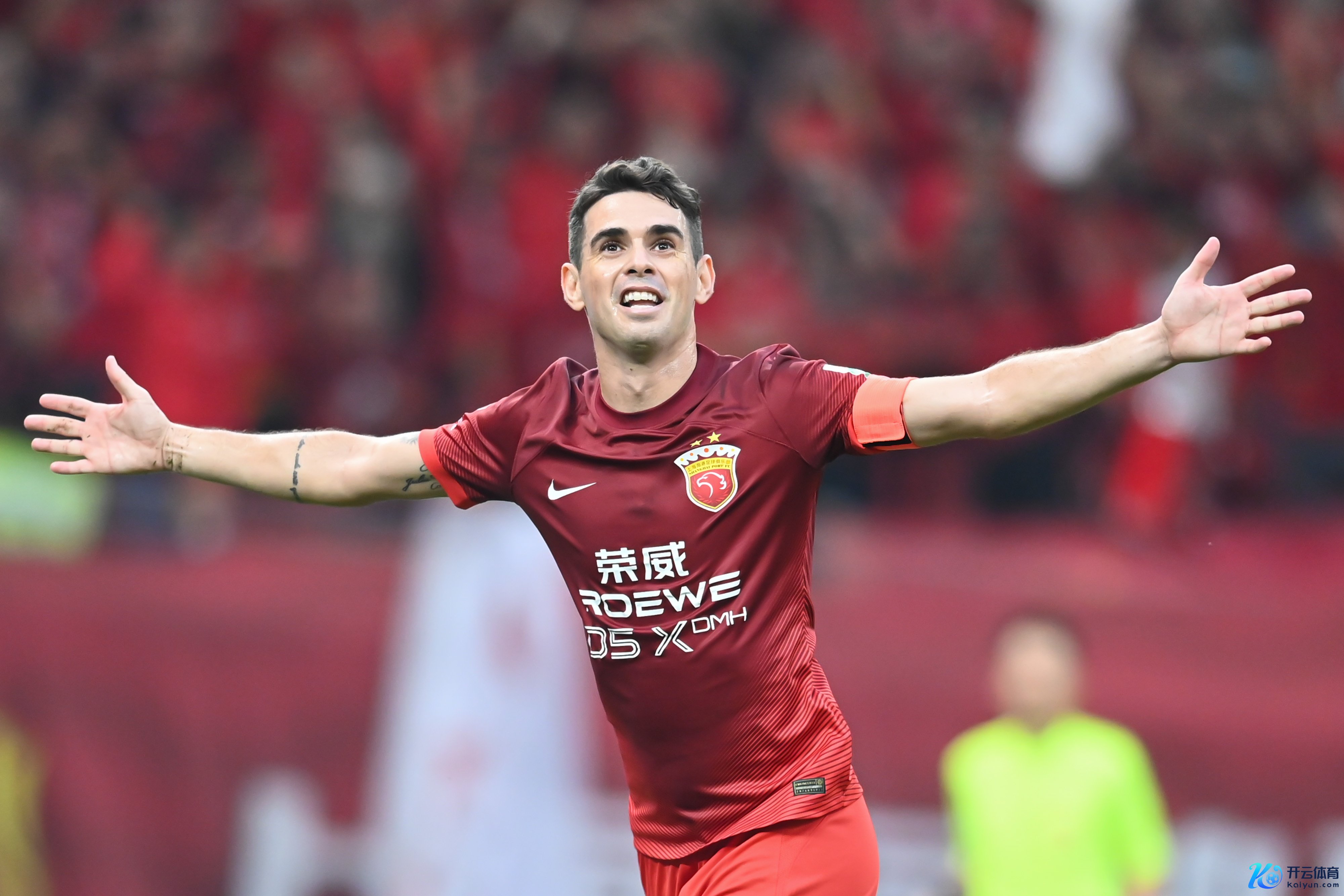 巴媒:尽管奥斯卡收到好意思国大定约询价体育录像/图片,但他倾向于去西亚踢球